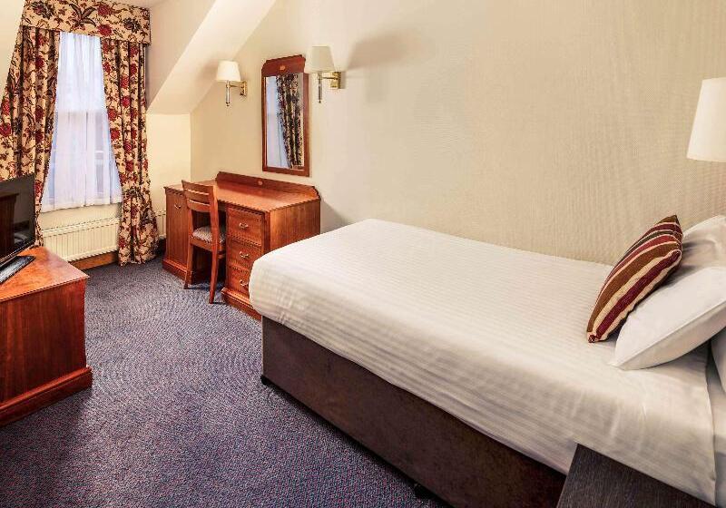 اتاق کلاسیک یک تخته, Mercure York Fairfield Manor
