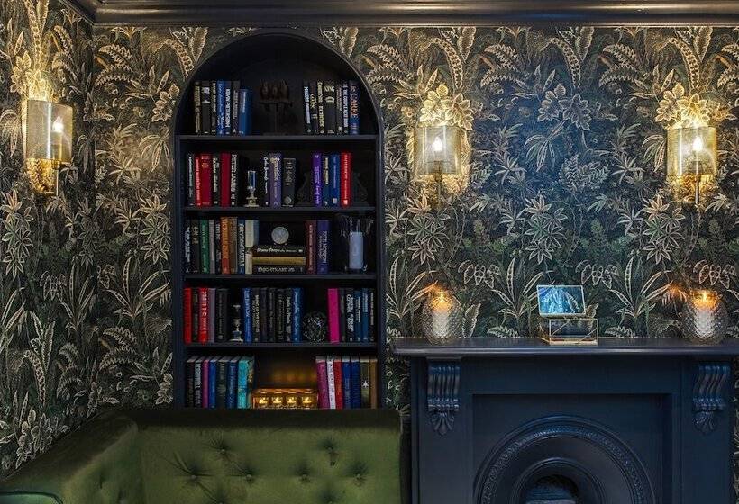 Номер Стандарт, The Academy   Small Luxury Hotels Of The World