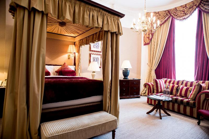 Номер Deluxe, The Colonnade