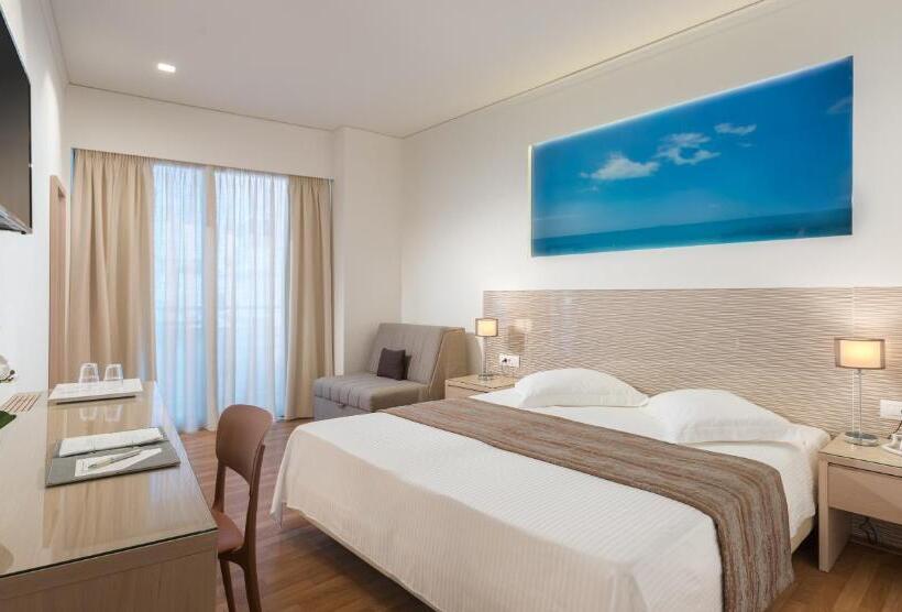 スタンダードルーム, Alexandra Hotel&apartments