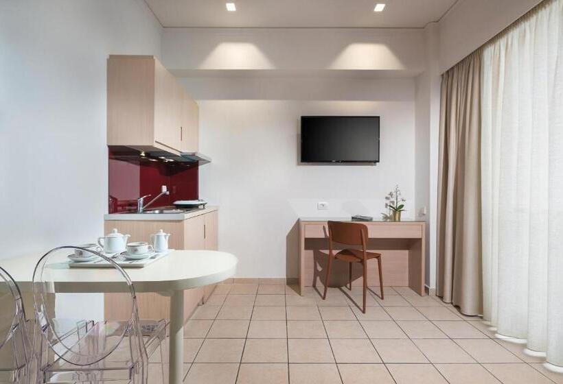 スタンダードスタジオ, Alexandra Hotel&apartments