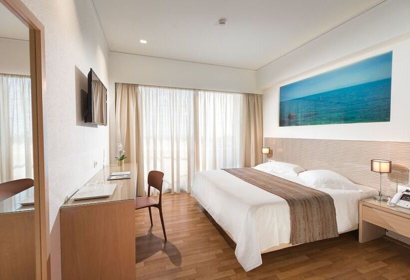 エコノミールーム, Alexandra Hotel&apartments