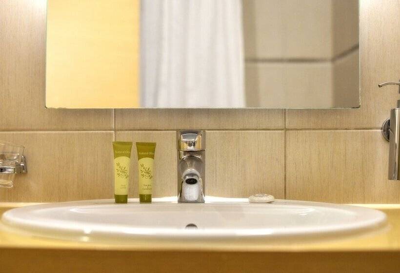 غرفة قياسية مطلة على المدينة, Astoria Hotel Thessaloniki