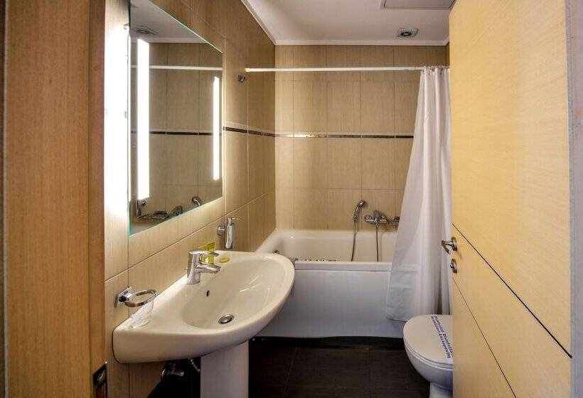 غرفة قياسية مطلة على المدينة, Astoria Hotel Thessaloniki