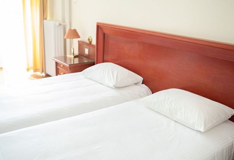 اتاق استاندارد با چشم‌انداز دریا, Tzaki Hotel & Restaurant Patras