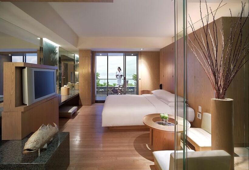 اتاق استاندارد با تخت دوبل و چشم‌انداز, Grand Hyatt Hong Kong