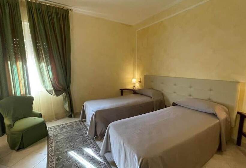 اتاق استاندارد, Roma