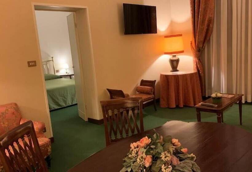 سوییت, Roma