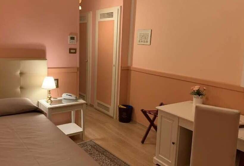 اتاق استاندارد یک نفره, Roma