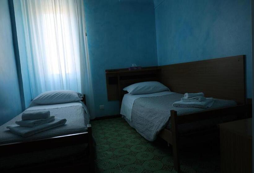 Quarto Familiar, Albergo Stella Di Mare
