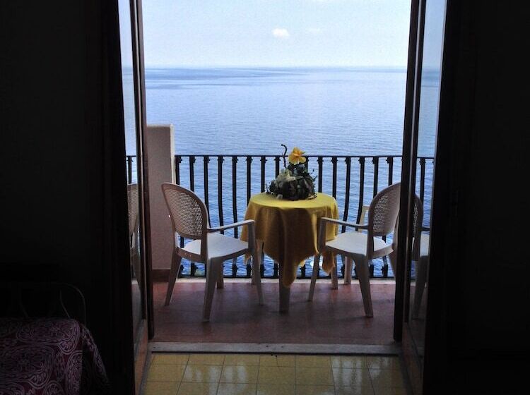 Quarto Superior, Carasco