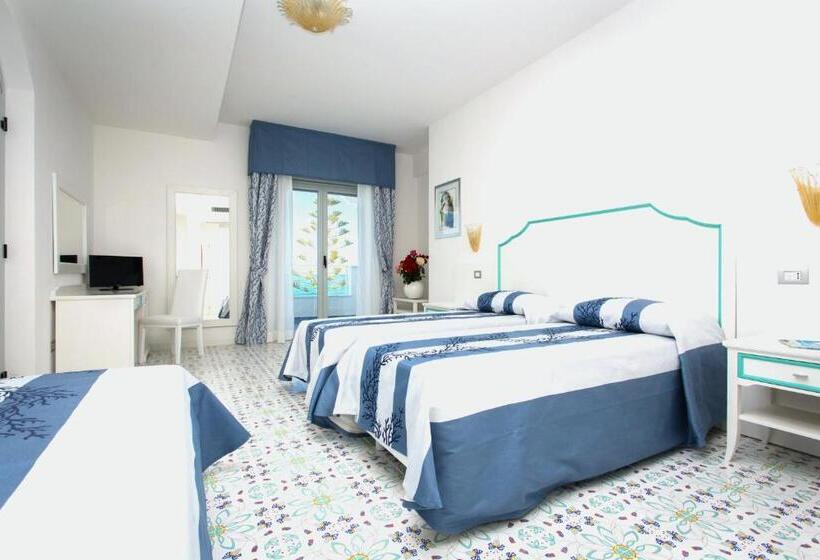 Quarto Superior Quádruplo, Ferretti
