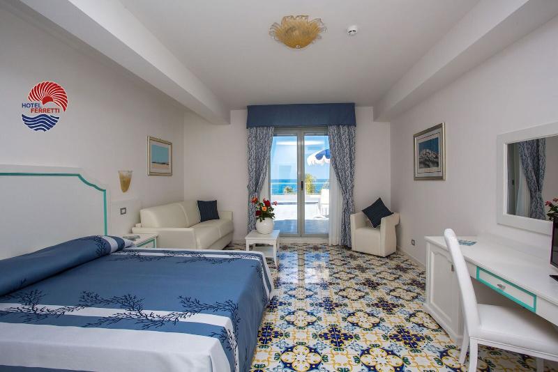Quarto Superior Quádruplo, Ferretti