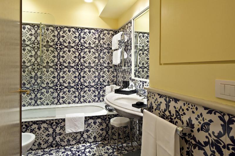 Номер Стандарт Вид на Море, Regina Isabella Resort Spa Restaurant