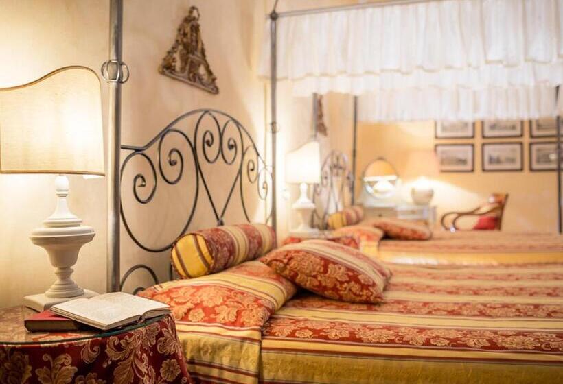 اتاق استاندارد چهار تخته, Palazzo Dal Borgo
