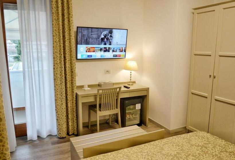Quarto Estandar com Sacada, Tiffany