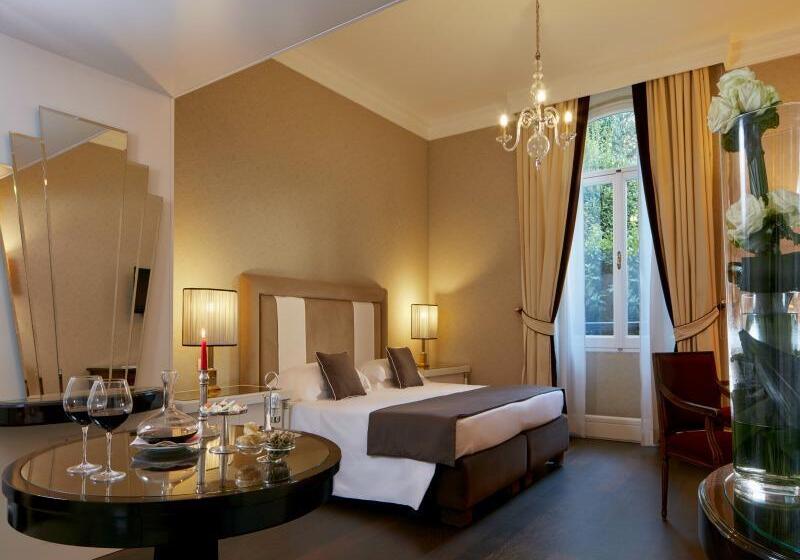 سوییت جونیور, Regency   Small Luxury Hotels Of The World