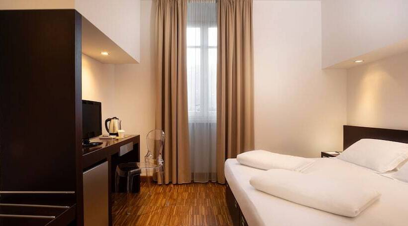 스탠다드 룸, Astoria Resort