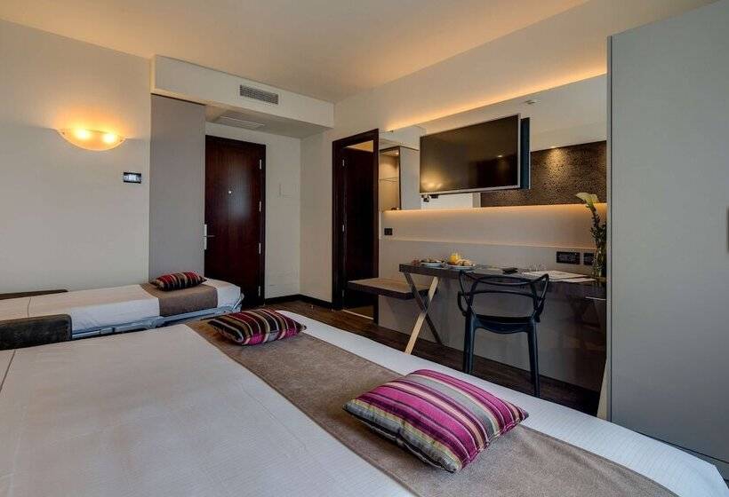 اتاق خانوادگی, Best Western Plus Hotel Farnese