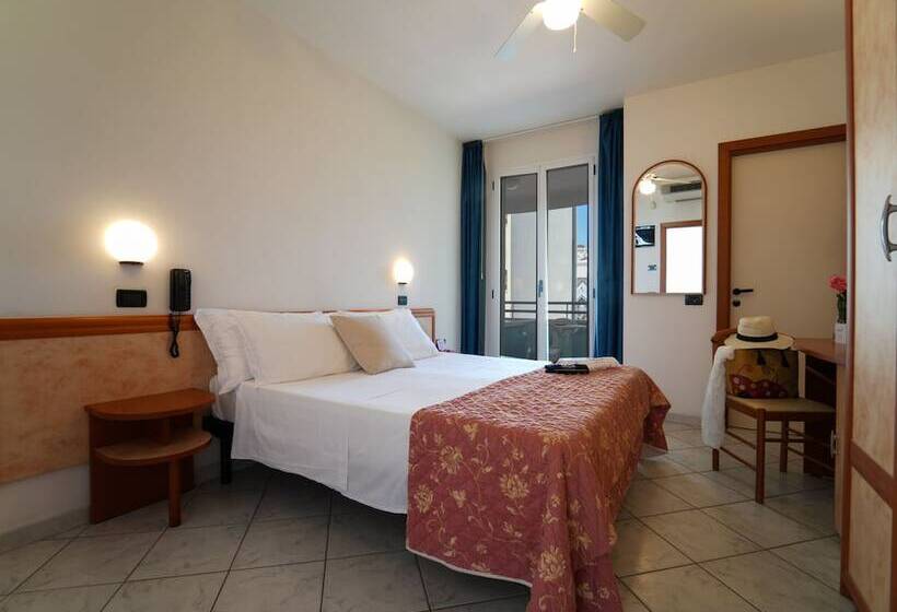 اتاق استاندارد سه نفره, Dasamo Hotel   Dada Hotels