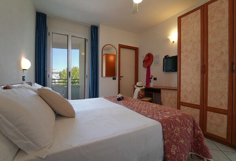 اتاق استاندارد سه نفره, Dasamo Hotel   Dada Hotels