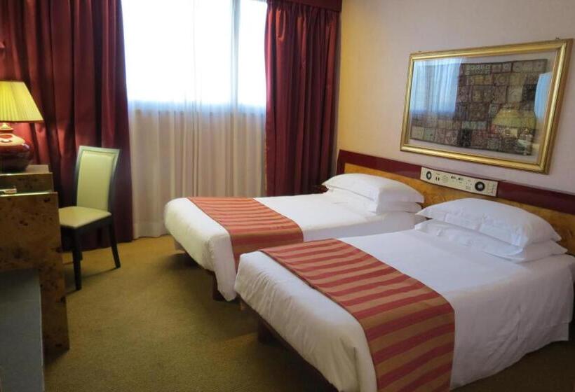 اتاق استاندارد, Enea Hotel Pomezia