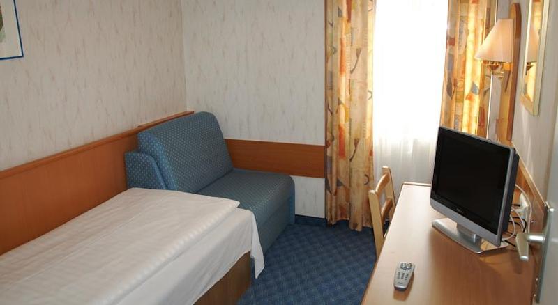 اتاق استاندارد, Rome Cavalieri A Waldorf Astoria
