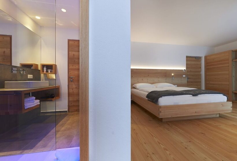 小型套房带阳台, Vegan Hotel La Vimea