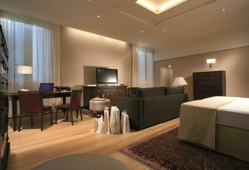Suite, Accademia