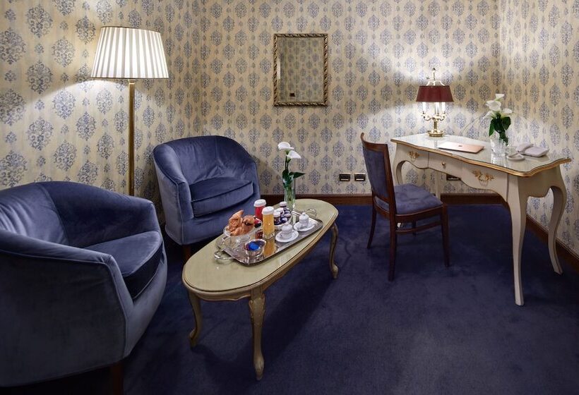 Suite, Accademia