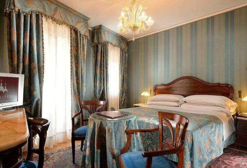 Quarto Superior com Vistas, Albergo Cavalletto & Doge Orseolo