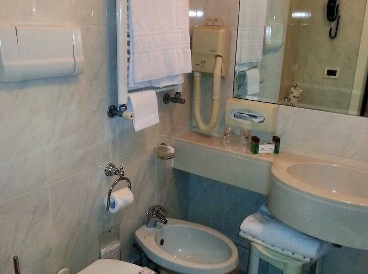 Quarto Basic, Albergo Cavalletto & Doge Orseolo