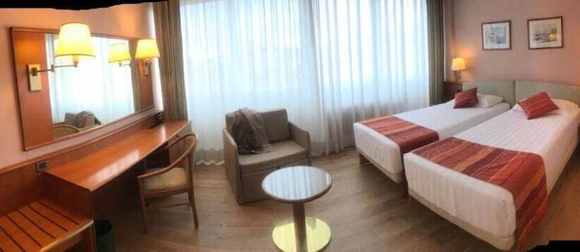 اتاق استاندارد یک نفره, Crystal Hotel Varese