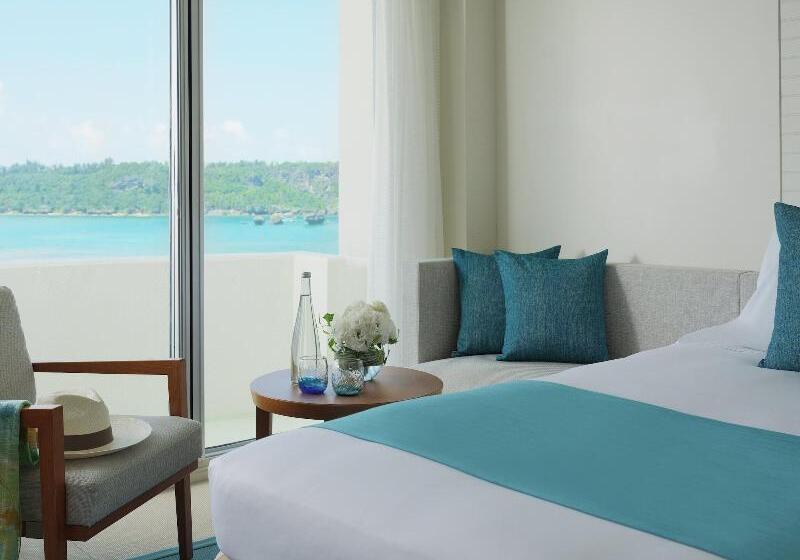 اتاق سوپریور با چشم‌انداز, Ana Intercontinental Manza Beach Resort, An Ihg