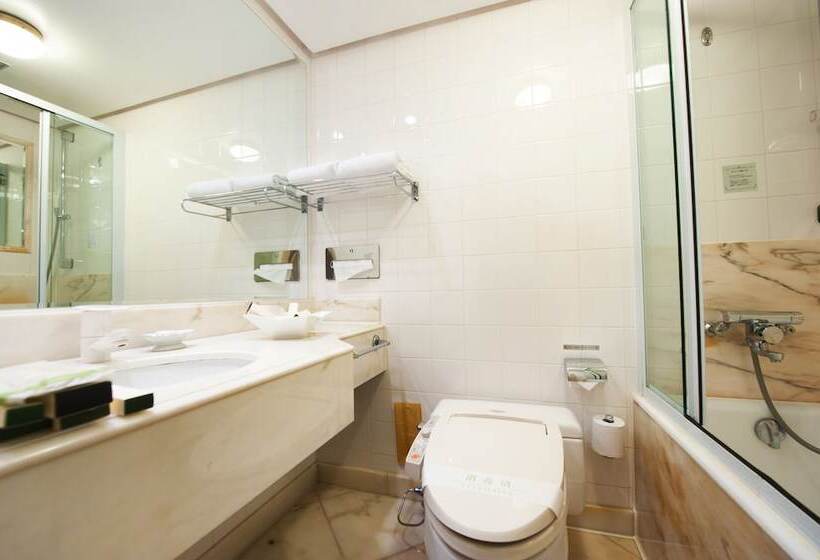 اتاق سوپریور, Art Hotel Kokura New Tagawa