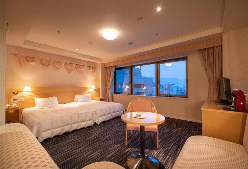 اتاق لوکس, Hida Takayama Onsen Hida Hotel Plaza