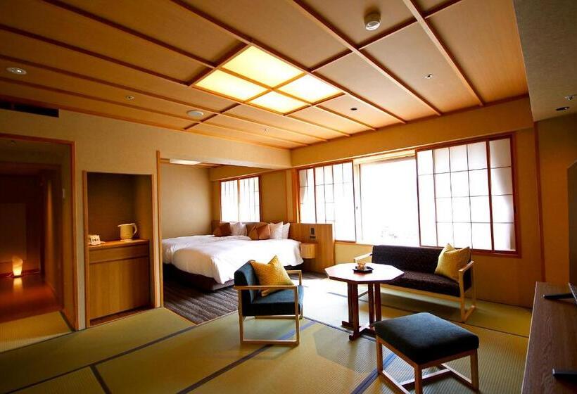 اتاق لوکس چهار تخته, Hida Takayama Onsen Hida Hotel Plaza