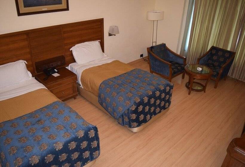 اتاق لوکس, Samrat New Delhi