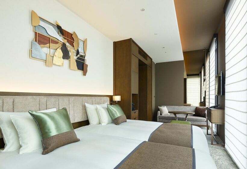 Номер Superior, The Celestine Ginza