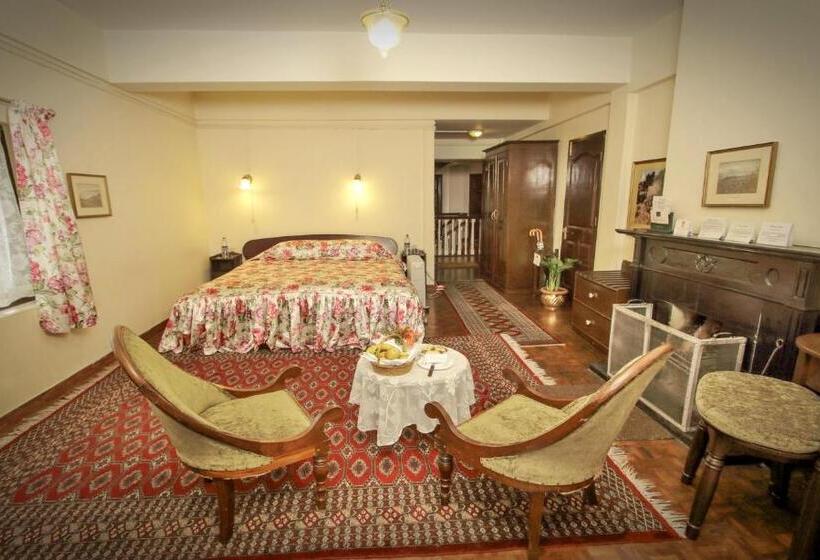 Номер Superior, Windamere Hotel   A Colonial Heritage