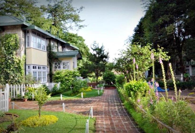 Номер Стандарт, Windamere Hotel   A Colonial Heritage