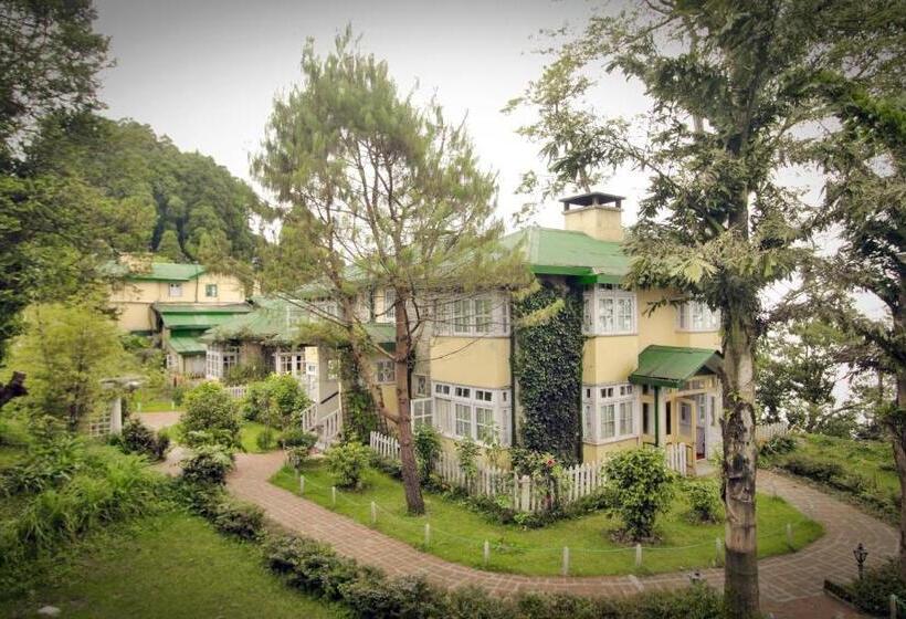 Номер Стандарт, Windamere Hotel   A Colonial Heritage