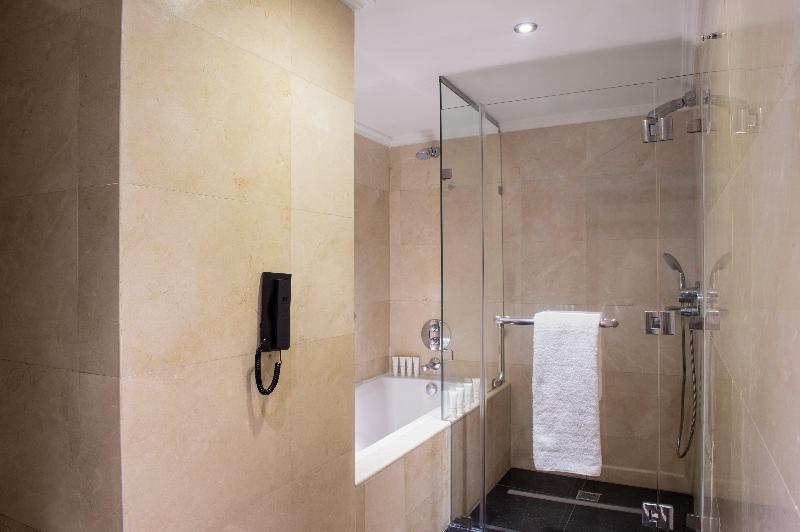 سوییت, Crowne Plaza Amman, An Ihg
