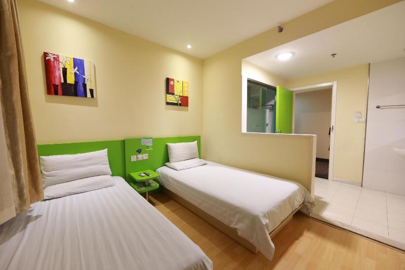 سوییت سوپریور, Crowne Plaza Amman, An Ihg