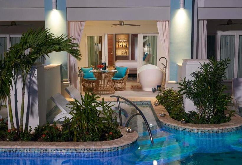 اتاق کلاب, Sandals Montego Bay   All Inclusive Couples Only