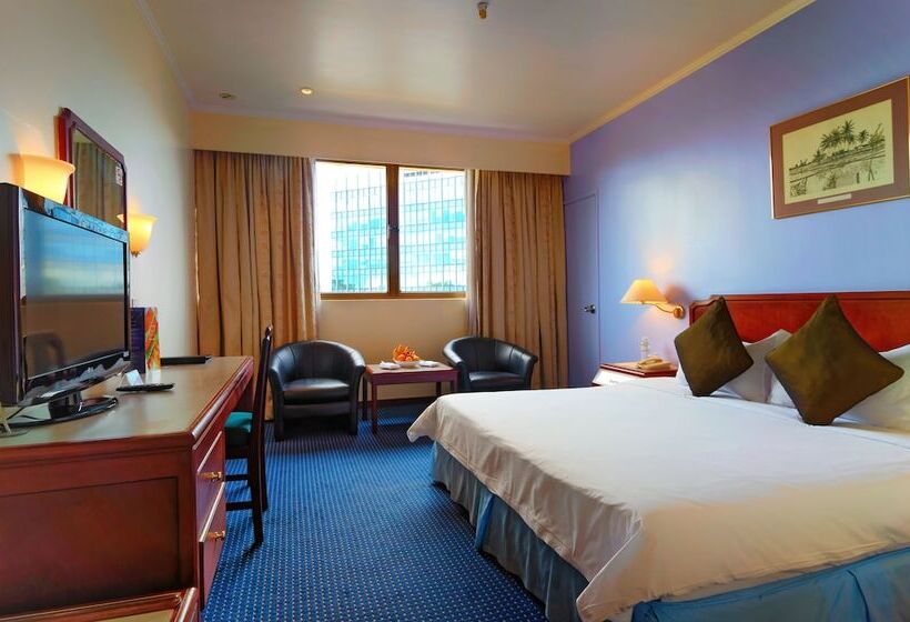 디럭스 룸 도시 전망, Shangri La Kota Kinabalu