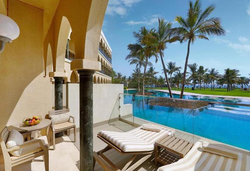 اتاق استاندارد با تخت بزرگ, Al Bustan Palace, A Ritzcarlton