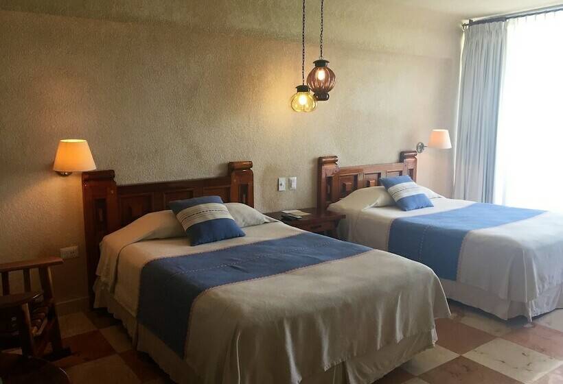 اتاق سوپریور با چشم‌انداز باغ, Mayaland Hotel & Bungalows
