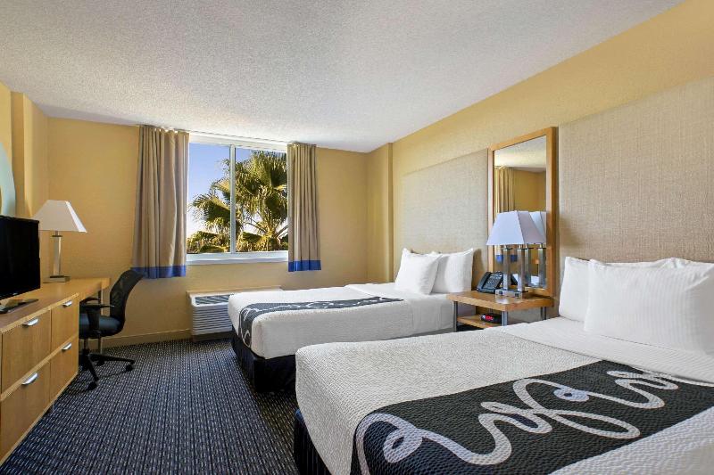 Номер Deluxe, Beach Palace All Inclusive