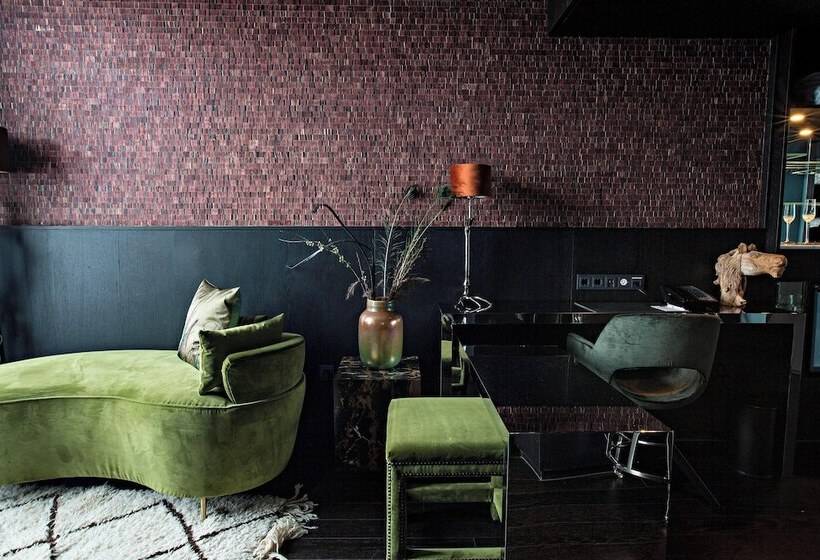 سوئیت با چشم‌انداز, Apollo Hotel Amsterdam, A Tribute Portfolio
